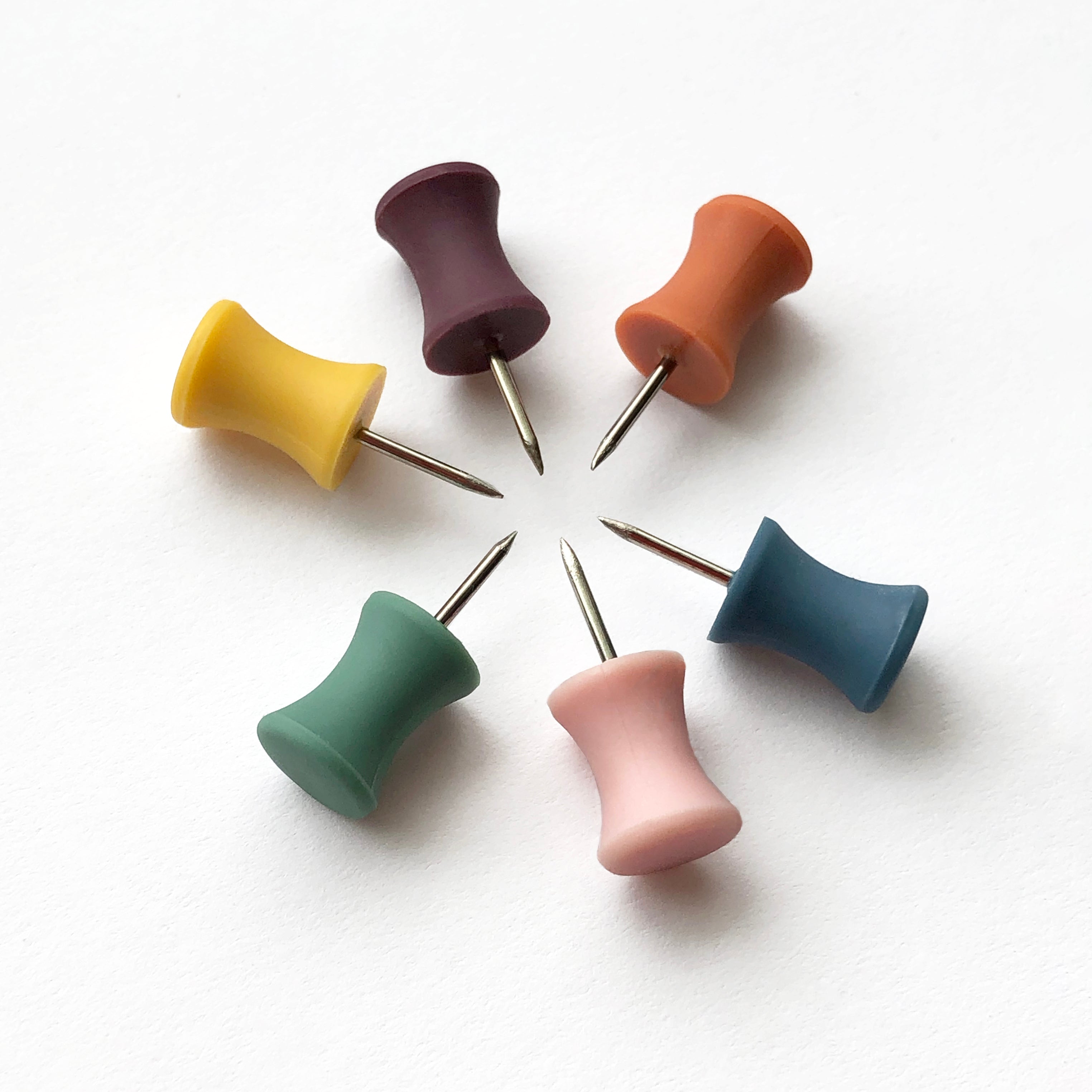 PUSHPINSonwhite Push Pins - Image 1